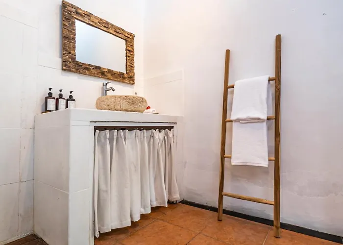 Lulu House En